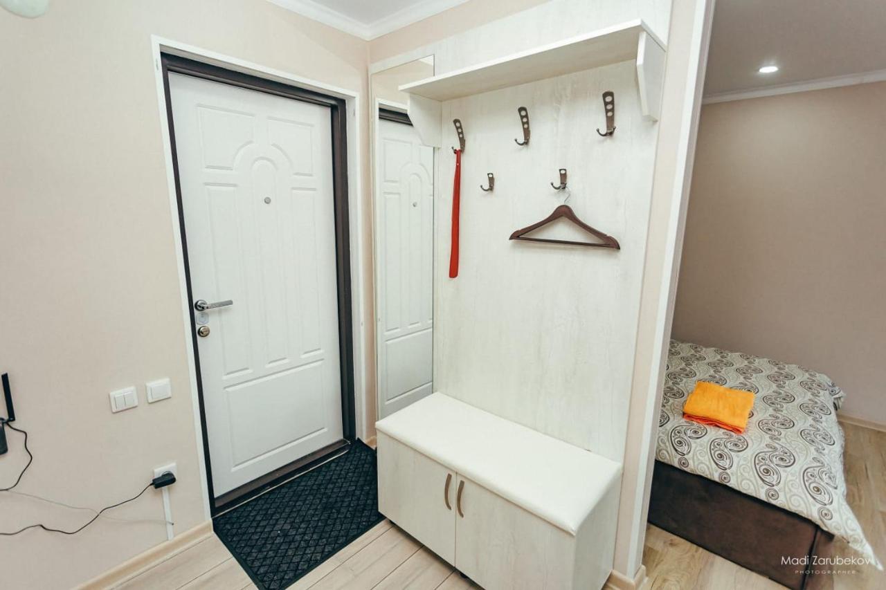 Cosy flat Apartment Семей Екстериор снимка